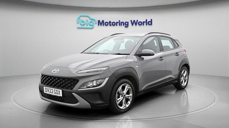 Used Hyundai Kona SE 120 HP (88 kW) 2022 Grey SUV