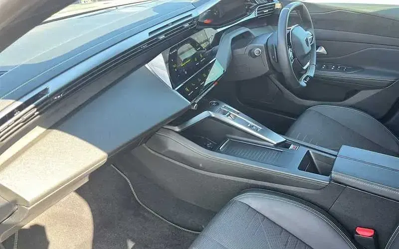 Used Peugeot 308 SW GTi 145 HP (106 kW) 2025 Blue Estate