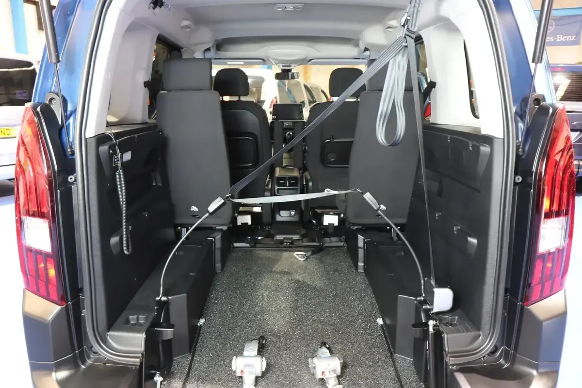 Used Peugeot Rifter Allure 2020 Blue MPV