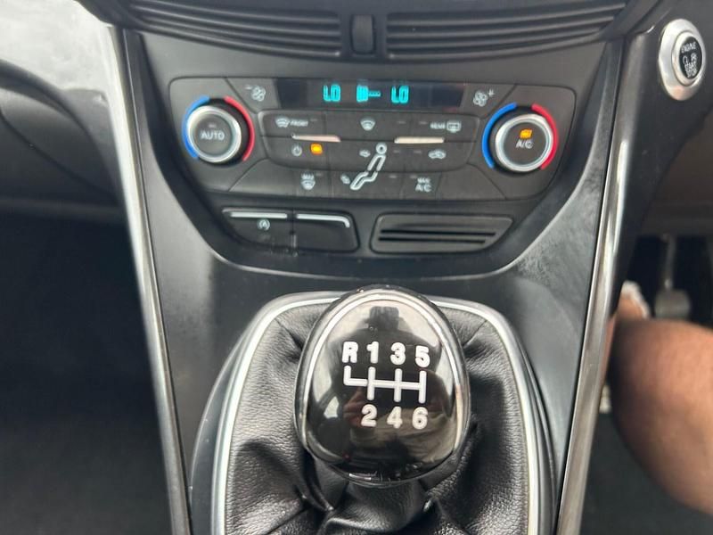 Used Ford C-MAX Titanium 2016 Black MPV