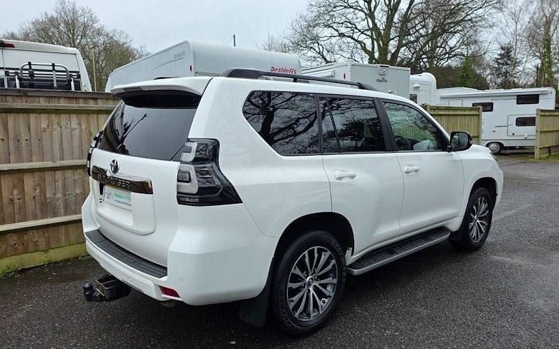 Used Toyota Land Cruiser 204 HP (150 kW) 2024 Estate