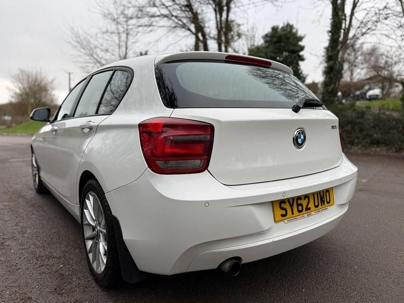 Used BMW 118 2012 White Hatchback