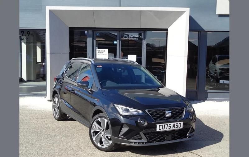 New Renault Austral Iconic Esprit Alpine 196 HP (144 kW) 2025 Grey SUV