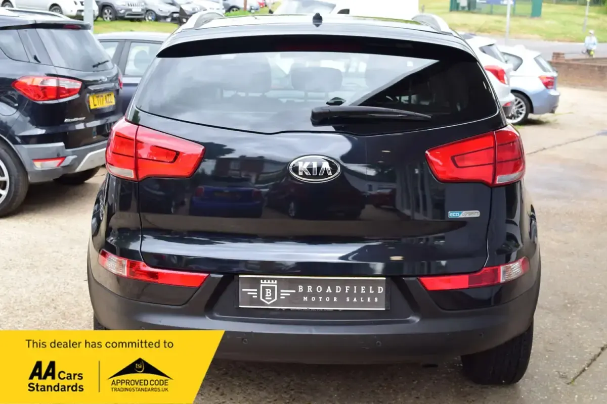 Usado Kia Sportage 177 HP (130 kW) 2016 Preto SUV
