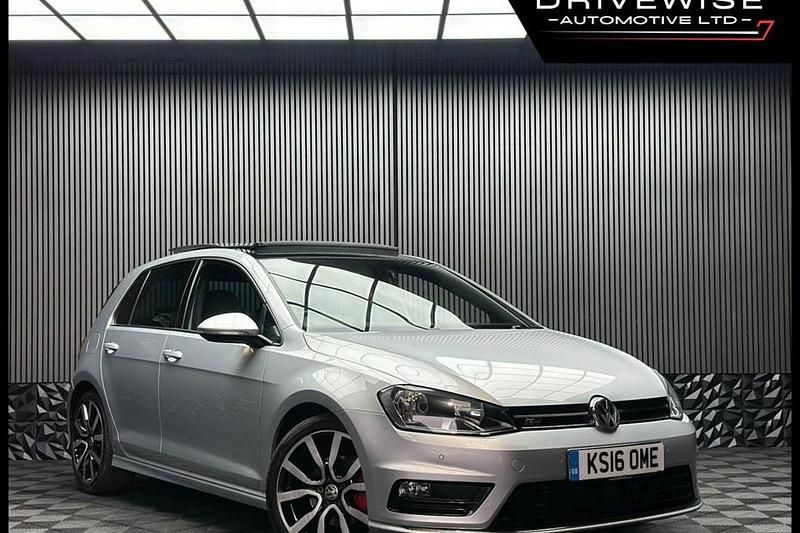 Silver Used 2016 VW Golf VII R-line Edition Hatchback | £10,950 (Fair price) - Image 1/1