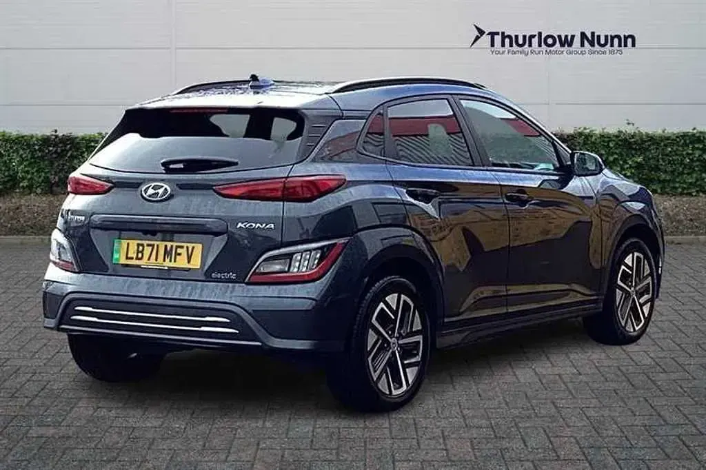 Used Hyundai Kona Premium 150 kW (204 HP) 2021 Grey SUV