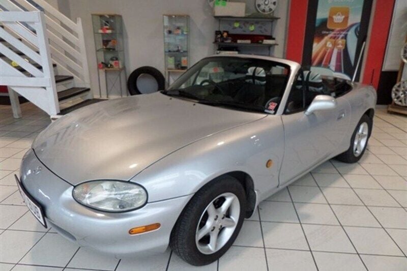 Silver Used 1998 Mazda MX5 Cabriolet | £2,995 - Image 1/1