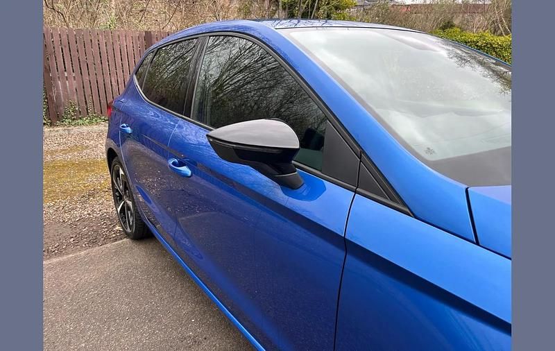 Used Seat Ibiza FR Sport 108 HP (79 kW) 2023 Blue Hatchback