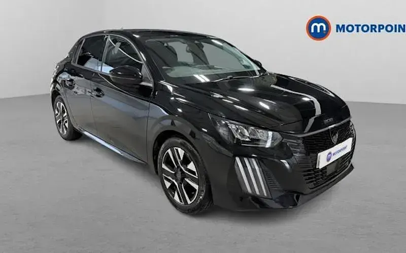Second-hand Peugeot 208 Allure 101 CP (74 kW) 2025 Hatchback