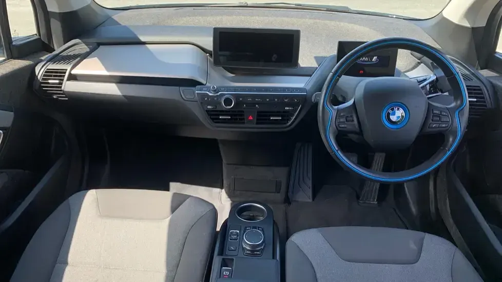 Used BMW i3 Comfort Edition 133 kW (181 HP) 2021 White Hatchback