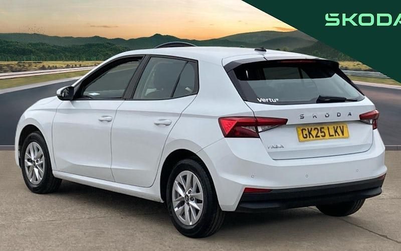 Used Skoda Fabia SE 95 HP (69 kW) 2025 White Hatchback