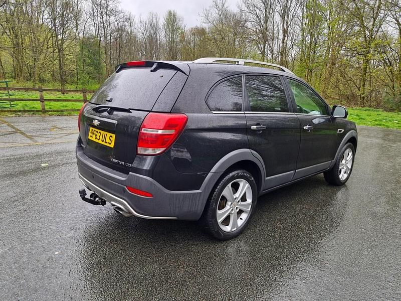 Used Chevrolet Captiva LTZ 2014 Black SUV