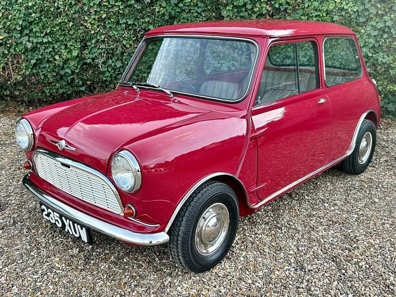 Used Morris Minor 1961 Red Sedan