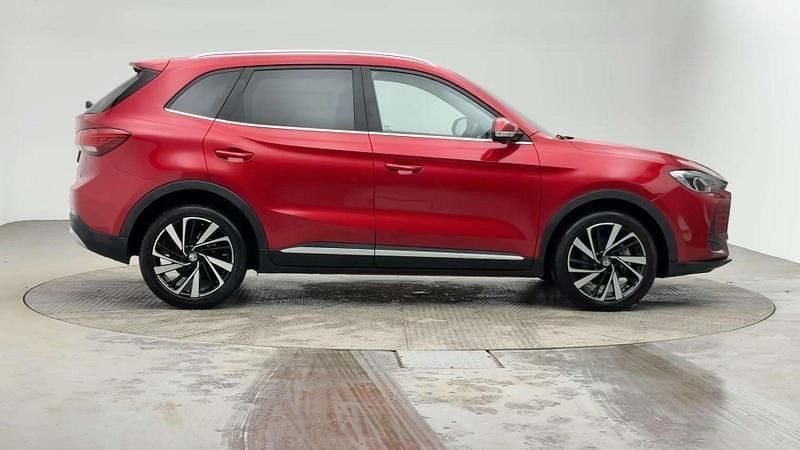 Used MG ZS Trophy 2024 Red Hatchback