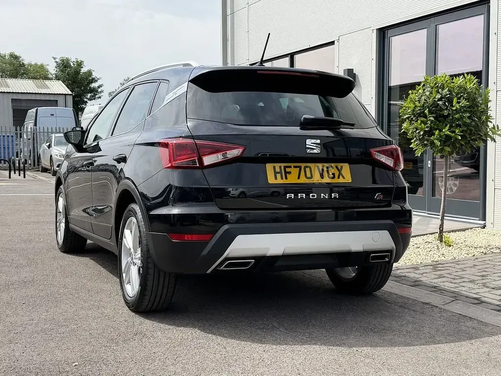 Used Seat Arona FR 115 HP (84 kW) 2020 Black SUV