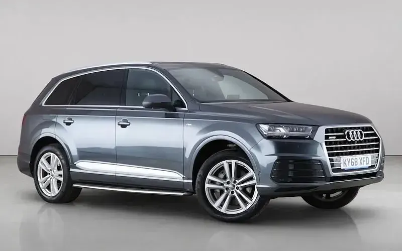 Used Audi Q7 S-Line 286 HP (210 kW) 2019 SUV