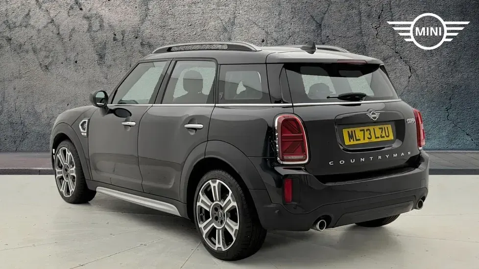 Used Mini Cooper S Countryman Exclusive 176 HP (129 kW) 2023 Black SUV