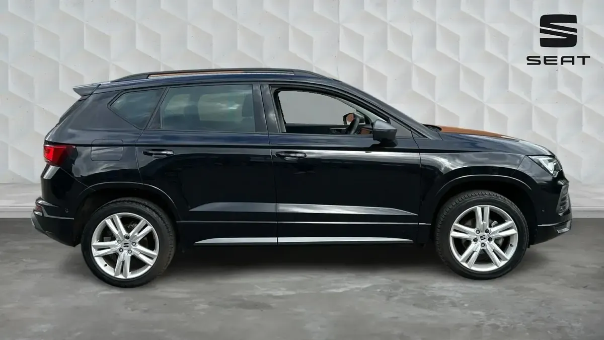 Used Seat Ateca FR 150 HP (110 kW) 2024 Black SUV
