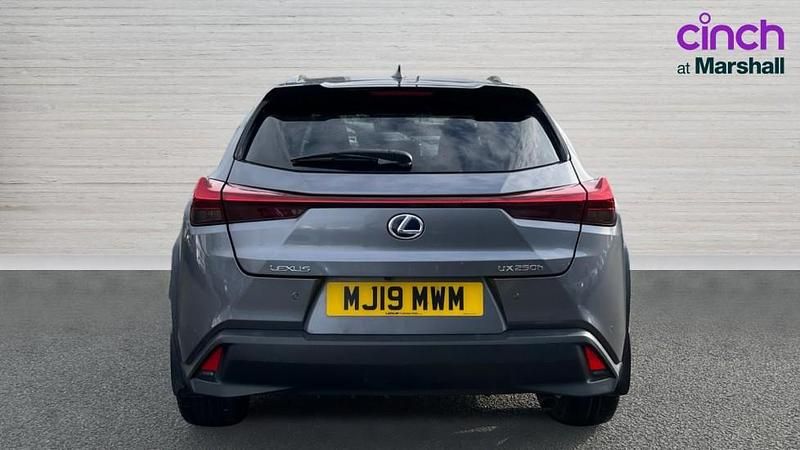 Used Lexus UX 250h 184 HP (135 kW) 2019 Grey SUV