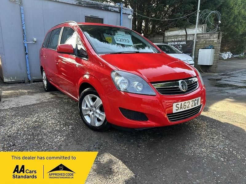 Used Vauxhall Zafira 115 HP (84 kW) 2012 Red MPV