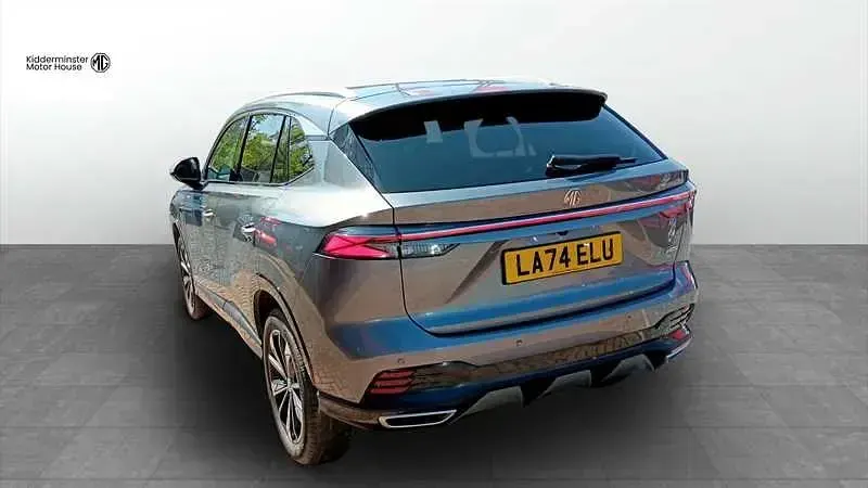 Usado MG HS SE 169 HP (124 kW) 2024 Cinzento SUV