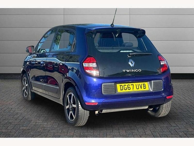 Usado Renault Twingo Dynamique 70 HP (51 kW) 2017 Roxo Citadino