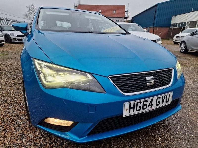 Used Seat Leon Sport 110 HP (80 kW) 2015 Blue Estate