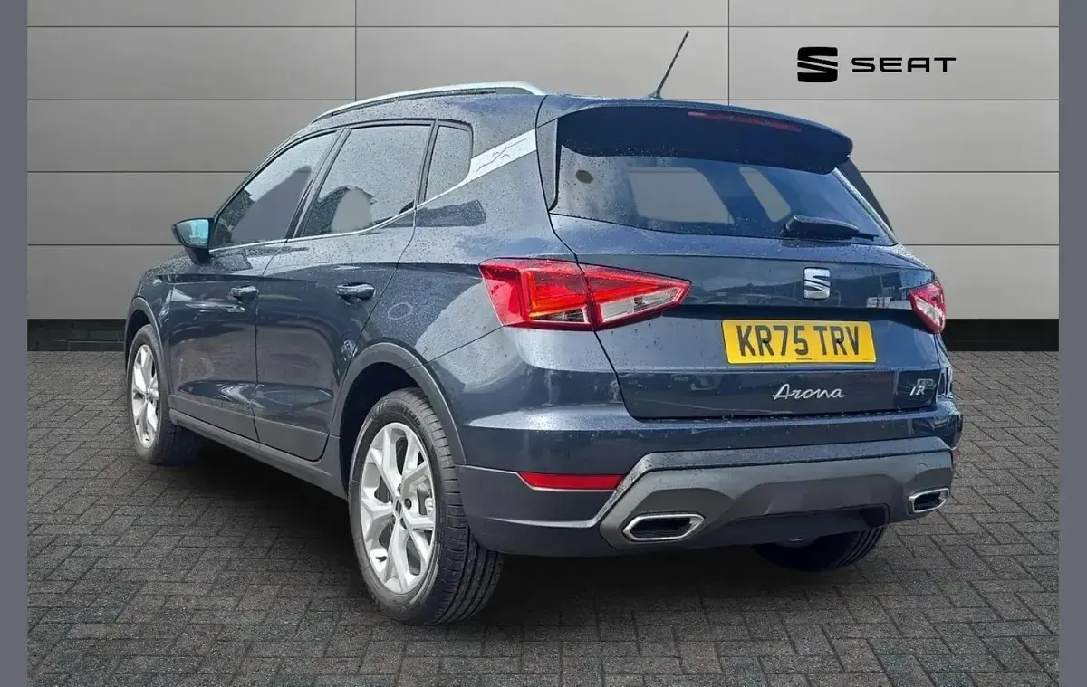 New Seat Arona FR 113 HP (83 kW) 2025 Grey SUV