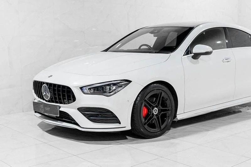 Used Mercedes CLA180 AMG line 136 HP (100 kW) 2021 White Sedan