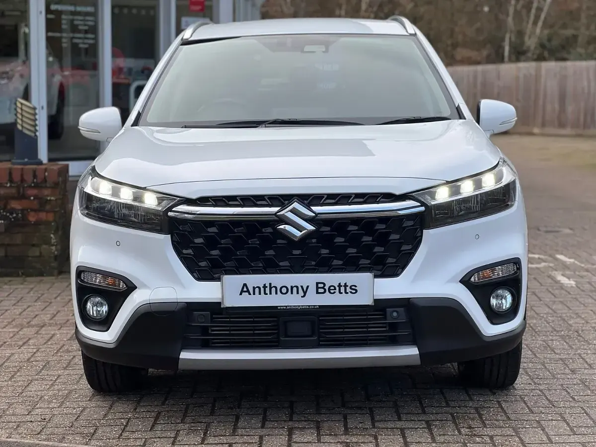 Used Suzuki SX4 S-Cross 129 HP (94 kW) 2023 White SUV