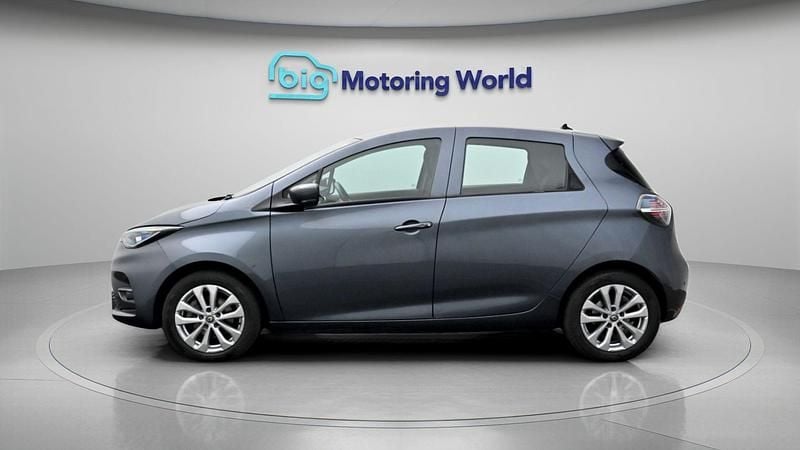 Used Renault Zoe Iconic 100 kW (136 HP) 2021 Grey Hatchback