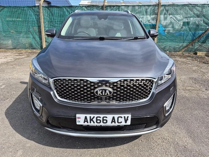 Begagnad Kia Sorento 200 HK (147 kW) 2016 Grå SUV