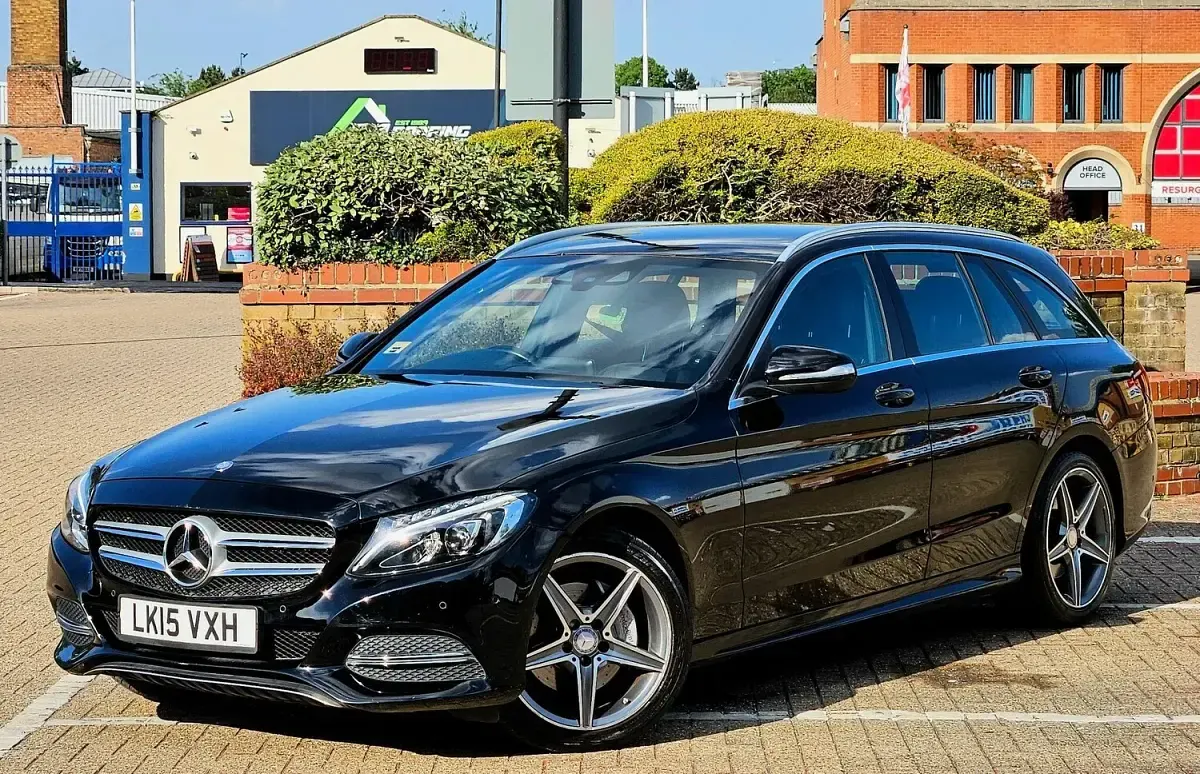 Used Mercedes C220 AMG line 2015 Black Estate