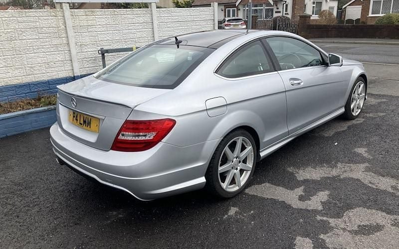Used Mercedes C180 Sport Edition 156 HP (114 kW) 2014 Silver Coupe