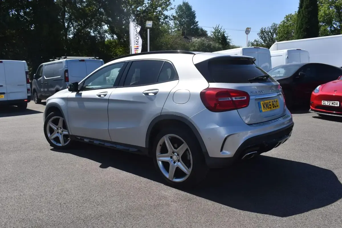 Used Mercedes GLA220 AMG line 170 HP (125 kW) 2015 Silver SUV