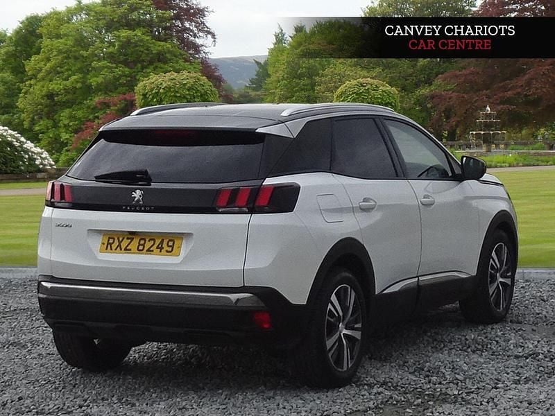 Used Peugeot 3008 Allure+ 131 HP (96 kW) 2022 White Hatchback