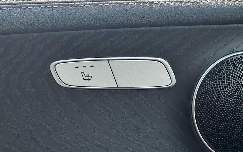 Used Mercedes E220 AMG line 194 HP (142 kW) 2019 Coupe