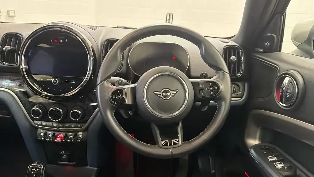 Used Mini Cooper S Countryman Exclusive 176 HP (129 kW) 2023 Black SUV