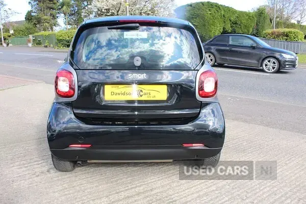 Used Smart ForTwo Coupé Prime 90 HP (66 kW) 2016 Black Coupe
