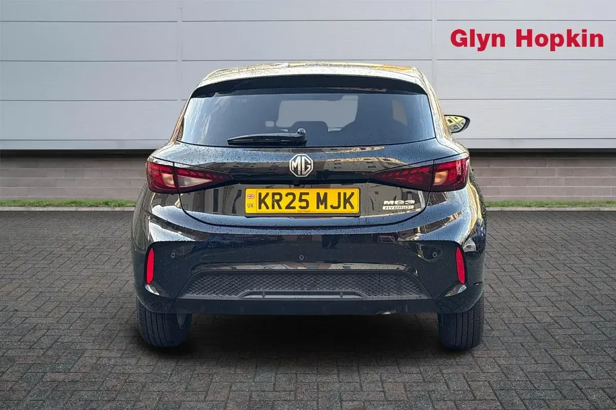 Used MG MG3 Trophy 194 HP (142 kW) 2025 Black Hatchback