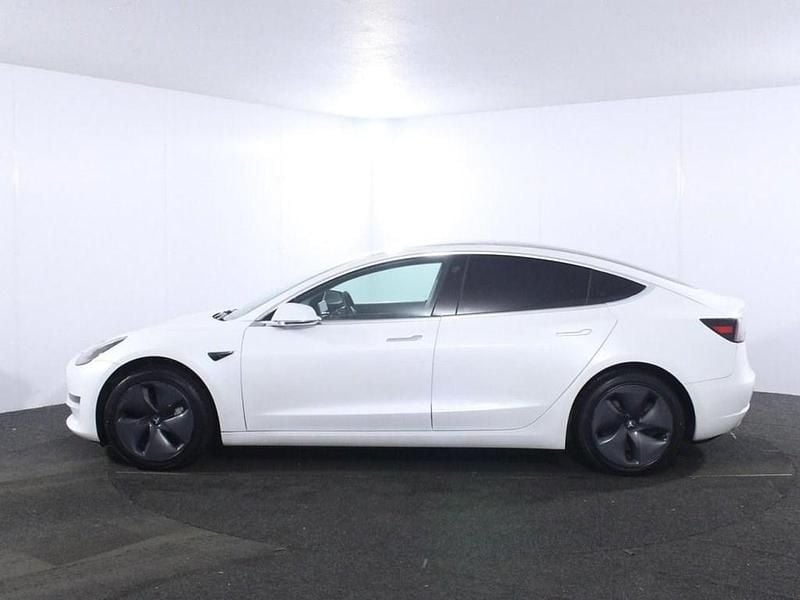 Used Tesla Model 3 Long Range AWD 366 kW (498 HP) 2019 White Sedan