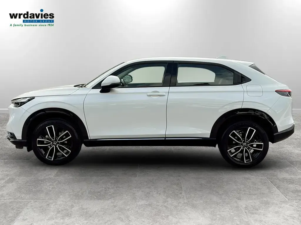 Used Honda HR-V Advance 129 HP (94 kW) 2022 White SUV