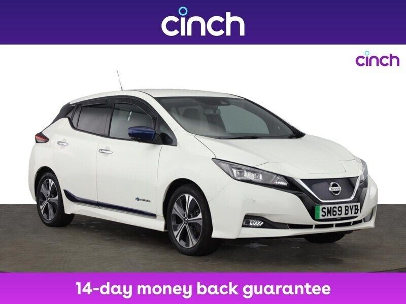 White Used 2019 Nissan Leaf Tekna Hatchback | £8,499 (Fair price) - Image 1/3