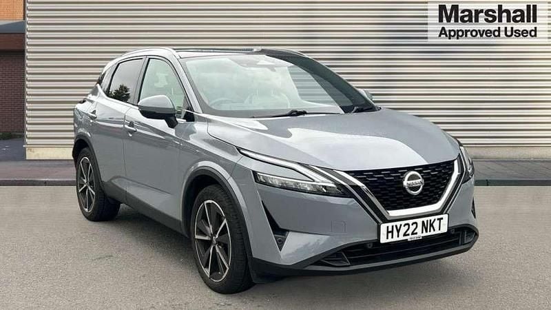 Grey Used 2022 Nissan Qashqai Tekna SUV | £18,400 (Fair price) - Image 1/4