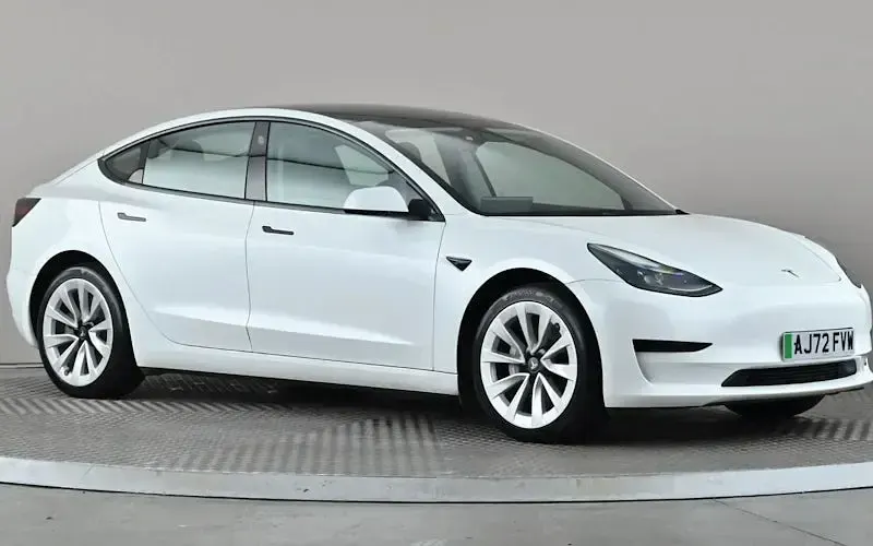 Used Tesla Model 3 Standard Range 180 kW (245 HP) 2022 Sedan