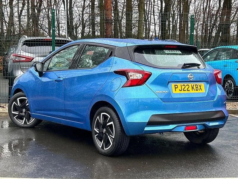 Used Nissan Micra Acenta 92 HP (67 kW) 2022 Blue Hatchback