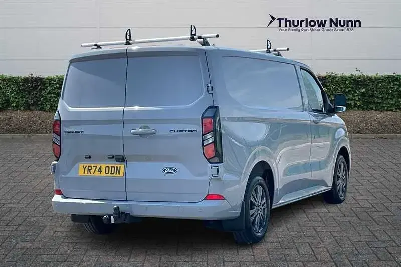 Used Ford Transit Custom Limited 136 HP (100 kW) 2024 Grey Van