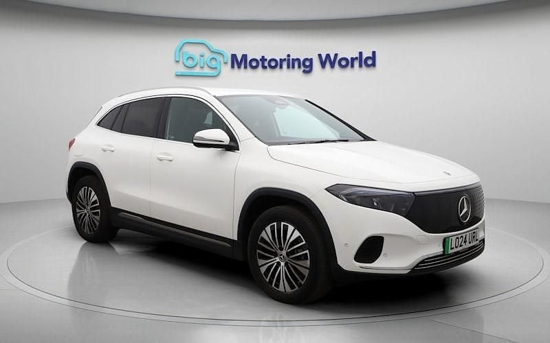 Used Mercedes EQA250+ Executive 139 kW (190 HP) 2024 White SUV