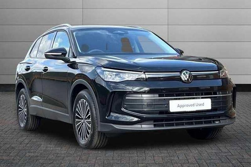 New 2025 VW Tiguan SUV | £34,445 (Super price) - Image 1/4