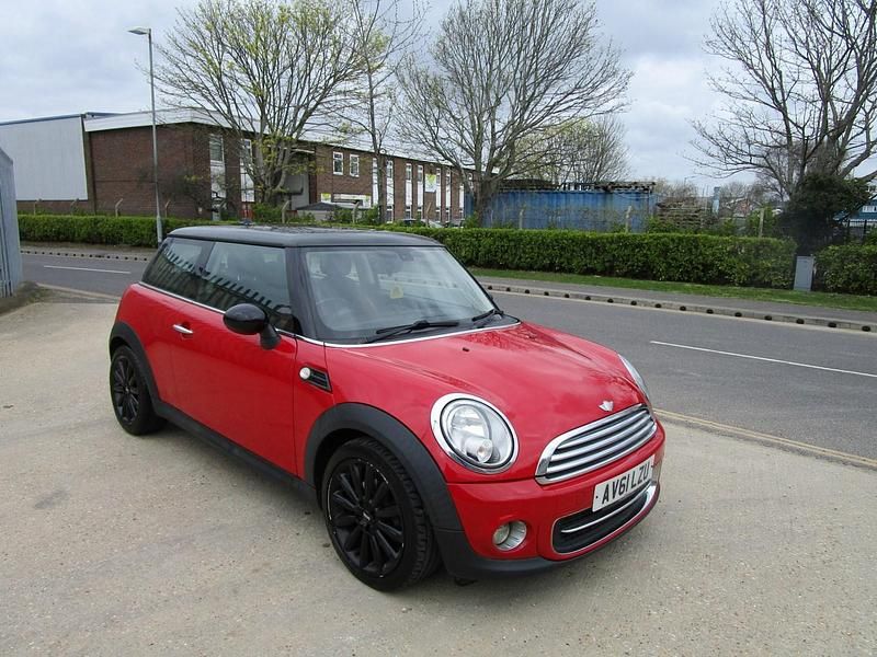 Used Mini Cooper Hatch 2011 Red Hatchback
